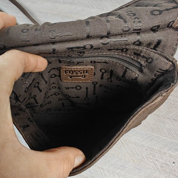 Vintage Fossil Brown Pebbled Leather Crossbody Bag - Picture 9 of 9